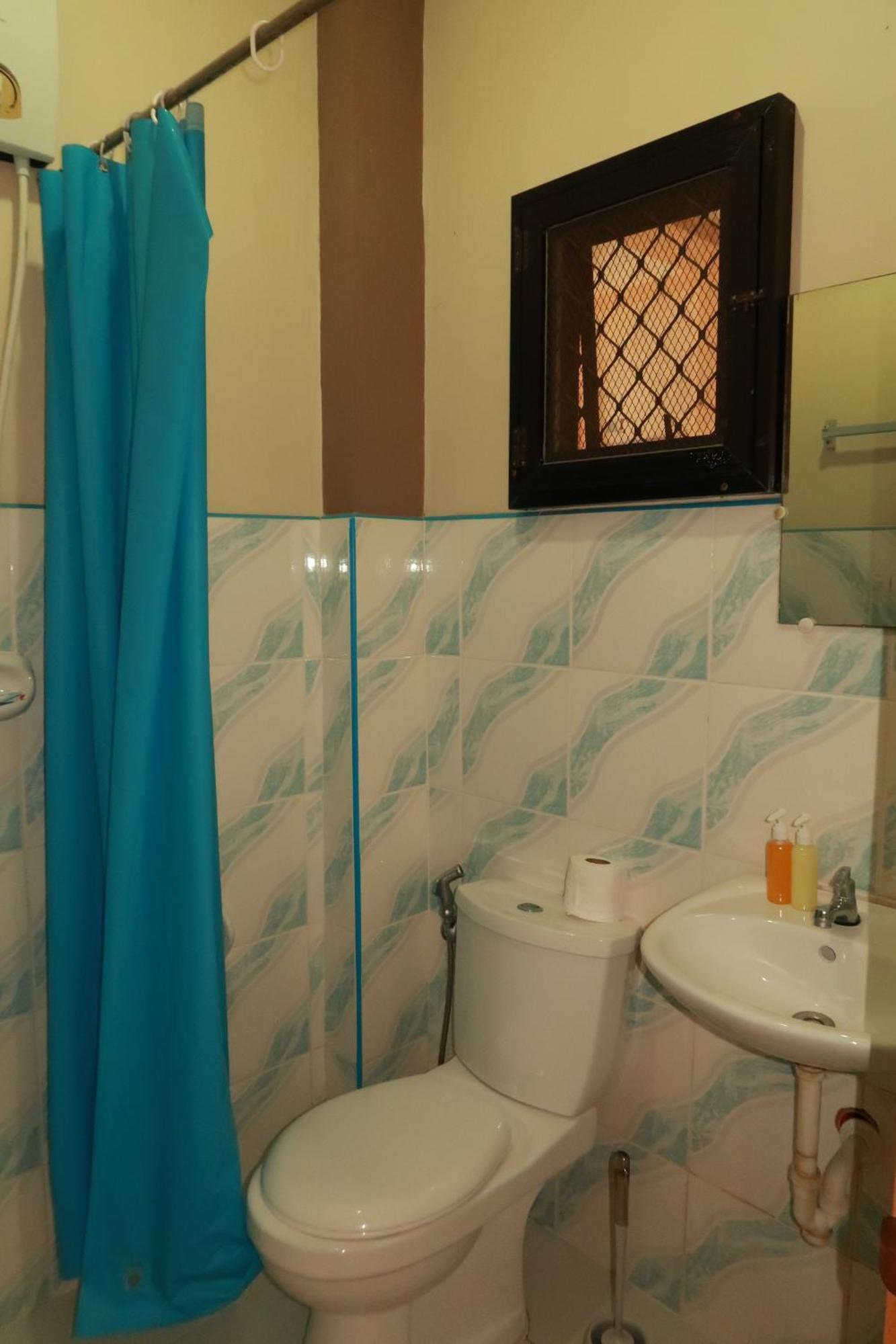 Jo-Cris Apartelle Lapu-Lapu City Exterior photo