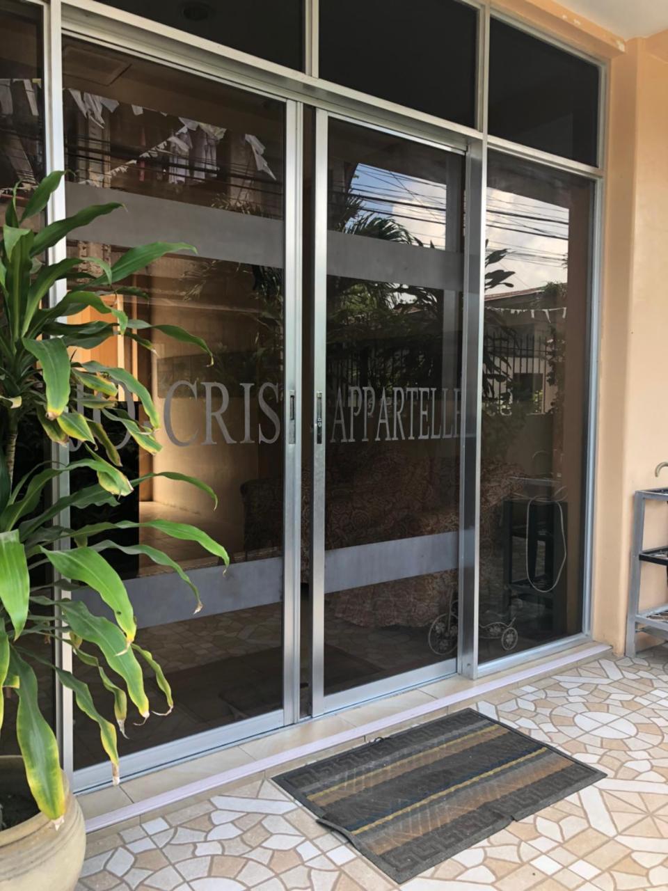 Jo-Cris Apartelle Lapu-Lapu City Exterior photo